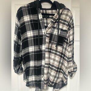 Love Tree Monochrome Plaid Hooded Top
